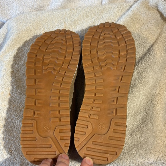 Casual Brown Women’s Sneakers - Picture 16 of 16